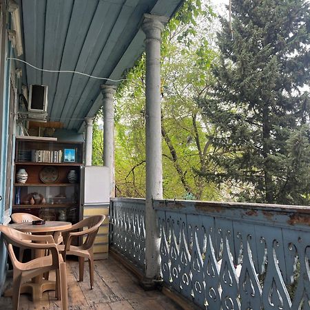 Apartment in Old Tbilisi Orbeliani Square Bagian luar foto