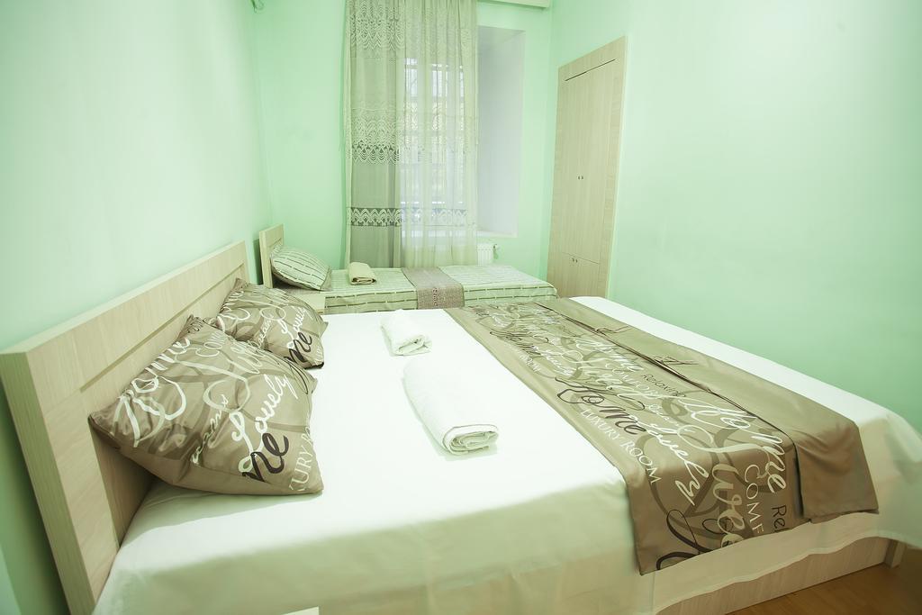 Apartment in Old Tbilisi Orbeliani Square Bagian luar foto